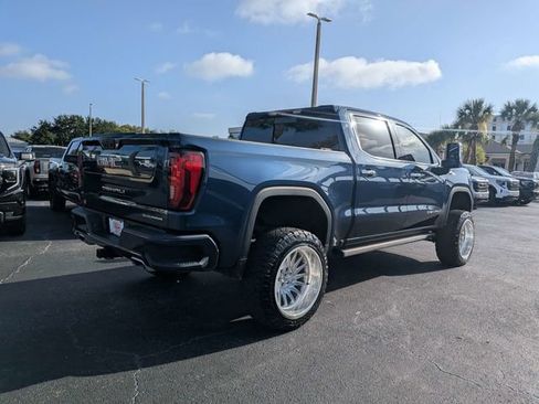 Used 2022 GMC Sierra 1500 Denali w/ Denali Reserve Package RWD image 4