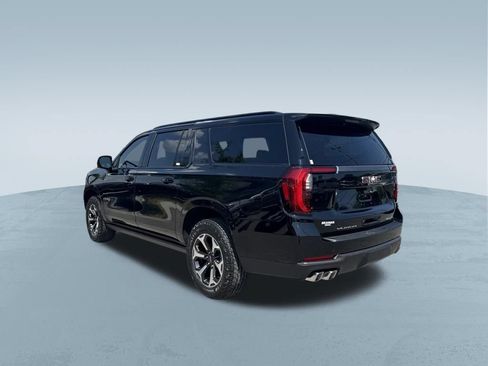New 2026 GMC Yukon XL AT4 Ultimate AWD/4WD image 6