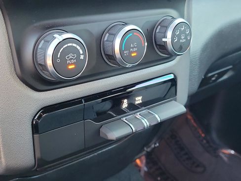 Used 2024 RAM 1500 Big Horn image 20