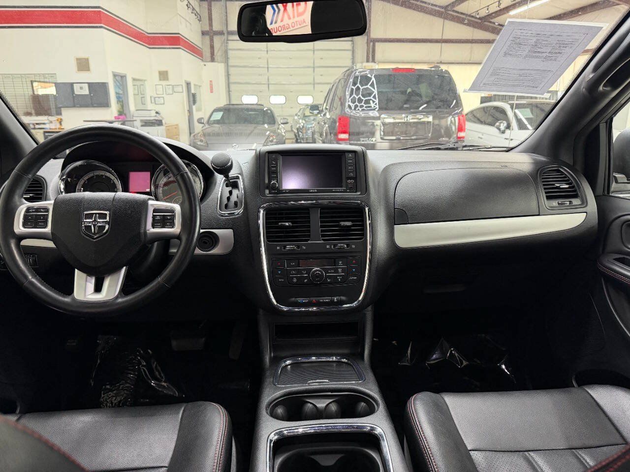 Used 2019 Dodge Grand Caravan GT FWD image 19