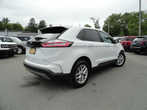 Certified 2024 Ford Edge SEL AWD/4WD image 5