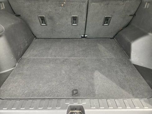 Used 2024 Chevrolet Equinox LT AWD/4WD image 32
