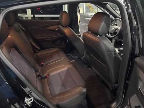 Certified 2025 Buick Envista Preferred w/ Convenience I Package FWD image 33
