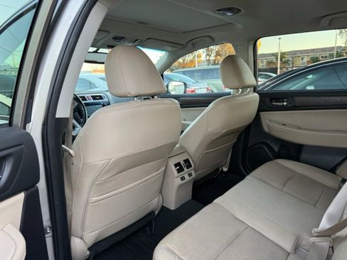 Used 2016 Subaru Outback 2.5i Limited image 13