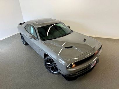 Used 2023 Dodge Challenger SXT w/ Blacktop Package