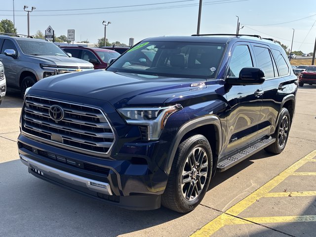 Used 2024 Toyota Sequoia Limited w/ Tow Technology Package AWD/4WD image 10