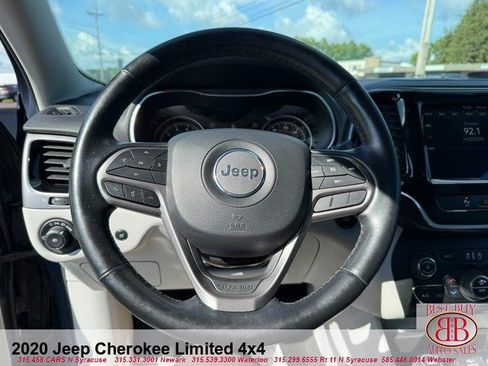 Used 2020 Jeep Cherokee Limited AWD/4WD image 18