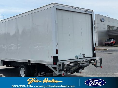 New 2026 Ford E-450 and Econoline 450 Super Duty w/ Power Equipment Group image 3