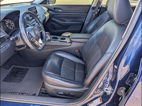 Used 2019 Nissan Altima 2.5 SR w/ SR Premium Package image 13