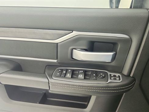 Used 2024 RAM 2500 Big Horn image 21