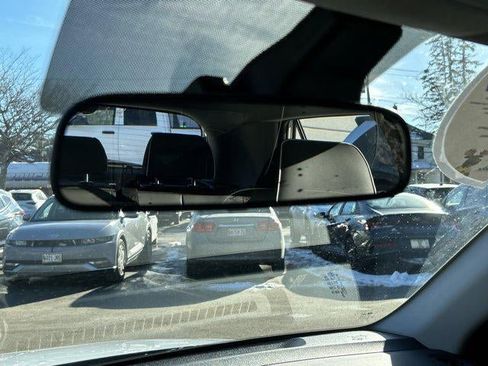 New 2026 Hyundai Venue SEL image 52