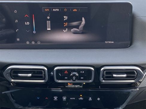 New 2026 Nissan Sentra SV w/ Floor Mat Package FWD image 17