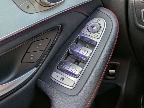 Used 2020 Mercedes-Benz GLC 43 AMG 4MATIC image 25