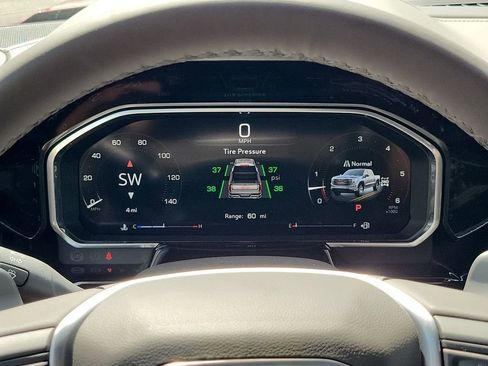 New 2026 GMC Sierra 1500 SLT image 10