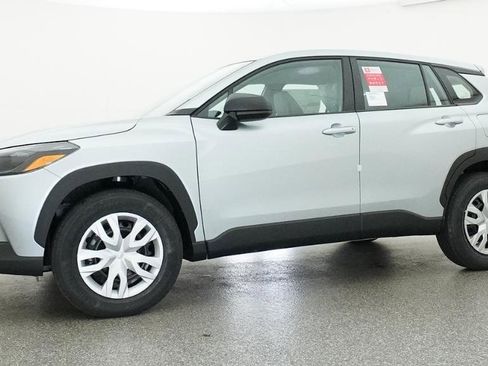 New 2026 Toyota Corolla Cross L image 4