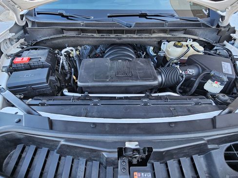 Used 2021 GMC Yukon Denali w/ Denali Premium Package image 31