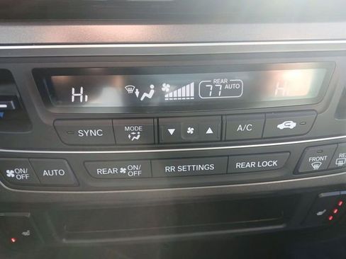 Used 2020 Honda Pilot EX-L image 18