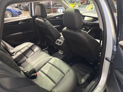 Used 2018 Buick Regal Essence w/ Sights and Sounds Package AWD/4WD image 89