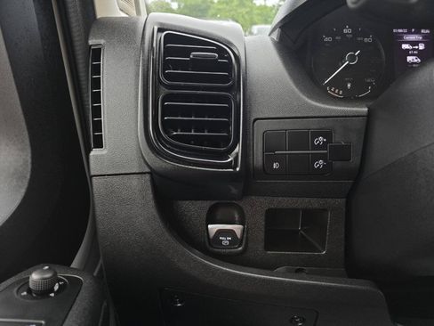 Used 2023 RAM ProMaster 3500 w/ Fleet Safety Group (AWQ) FWD image 14