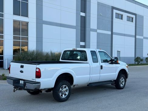 Used 2016 Ford F250 XL w/ XL Appearance Package AWD/4WD image 5