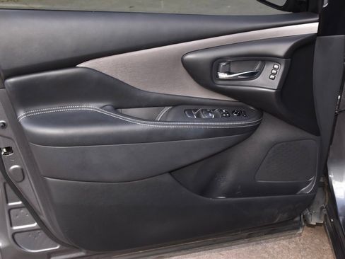 Used 2022 Nissan Murano SL w/ SL Moonroof Package image 35