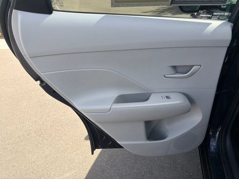 Used 2024 Hyundai Kona SEL AWD/4WD image 20