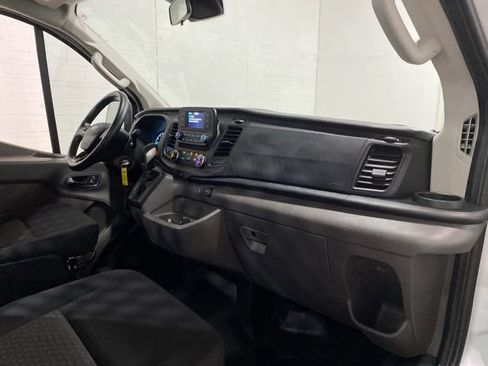 Used 2024 Ford Transit 250 Low Roof w/ Exterior Upgrade Package RWD image 63