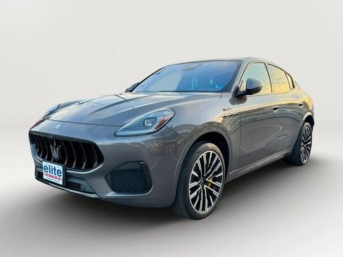 Used 2023 Maserati Grecale Modena AWD/4WD image 3