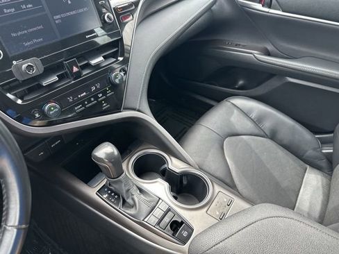 Used 2023 Toyota Camry XSE image 31