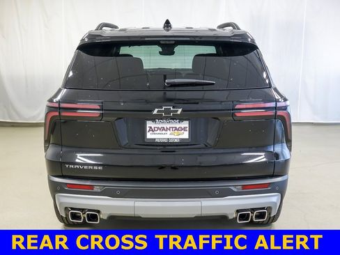 New 2026 Chevrolet Traverse LT w/ Driver Confidence Package image 6