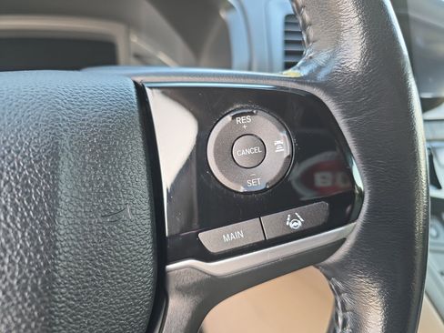 Used 2019 Honda Odyssey EX-L image 18