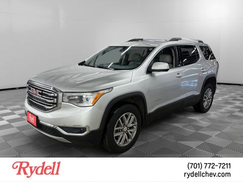 Used 2018 GMC Acadia SLE AWD/4WD image 1