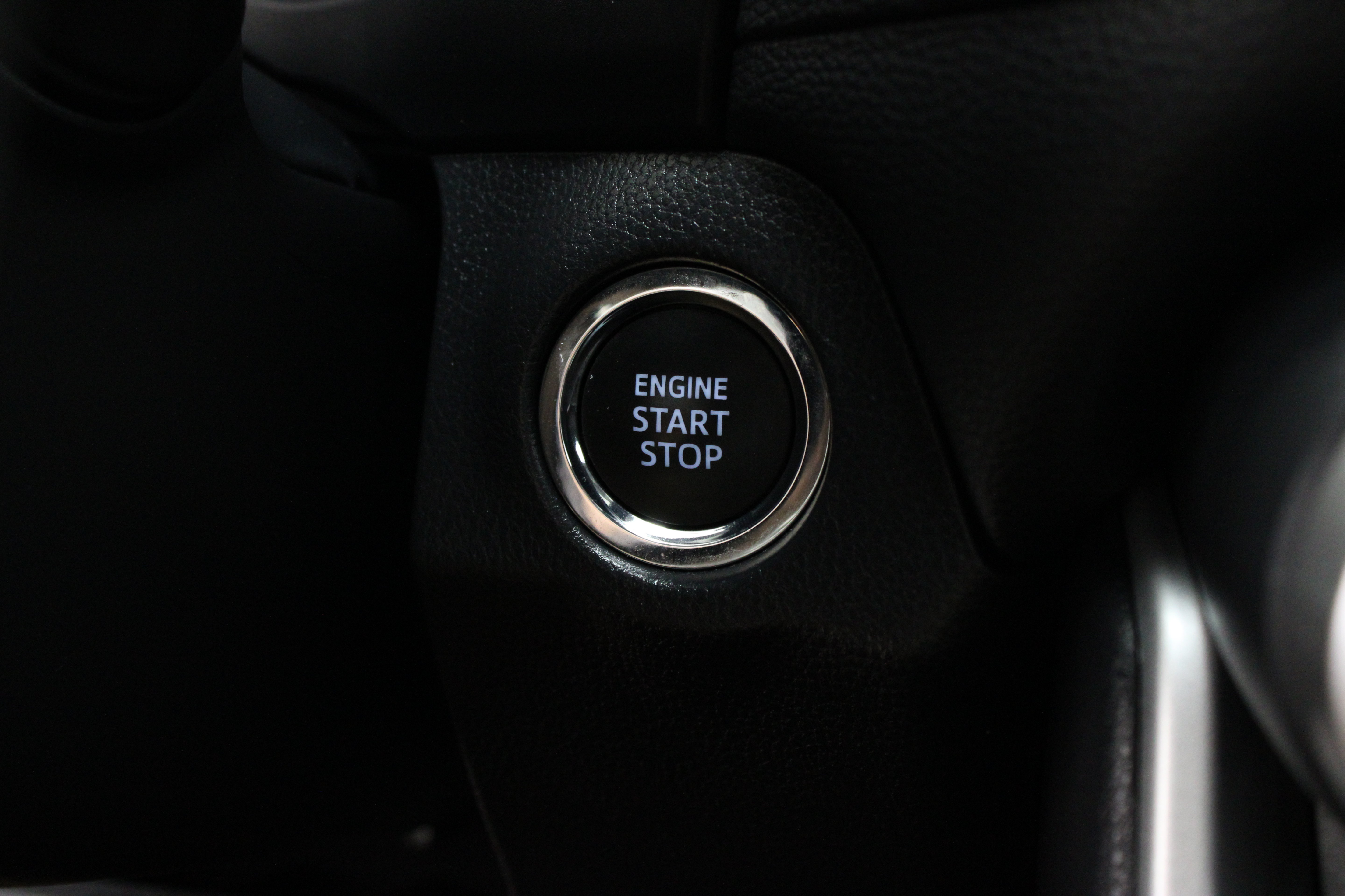 Certified 2025 Toyota RAV4 XLE Premium FWD image 18