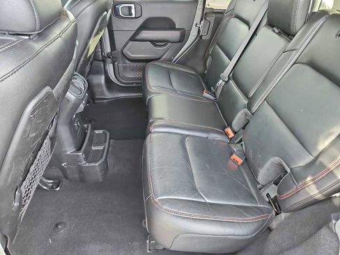 Used 2021 Jeep Wrangler Unlimited Rubicon image 18
