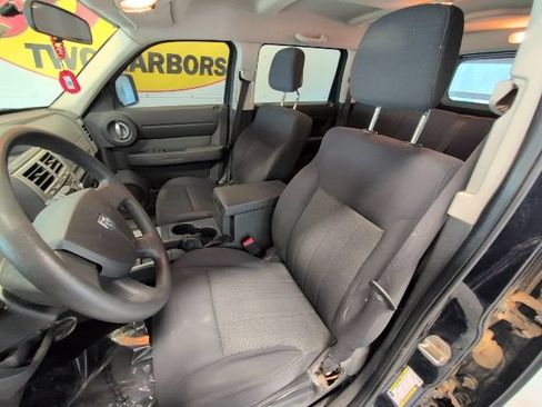 Used 2011 Dodge Nitro Heat w/ Trailer Tow Group AWD/4WD image 11