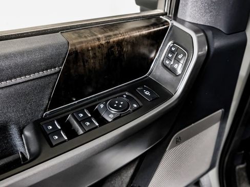 Used 2026 Ford F350 Lariat AWD/4WD image 36
