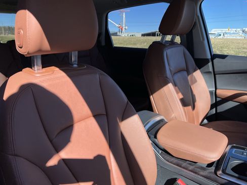 Used 2023 Audi Q7 2.0T Premium Plus w/ Premium Plus Package image 35