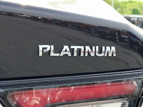 Used 2023 Nissan Maxima Platinum FWD image 30