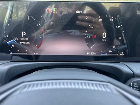 New 2026 Nissan Sentra SV w/ SV Convenience Package FWD image 10