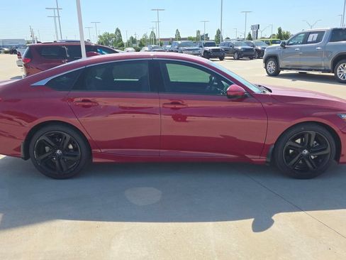 Used 2020 Honda Accord Sport image 11