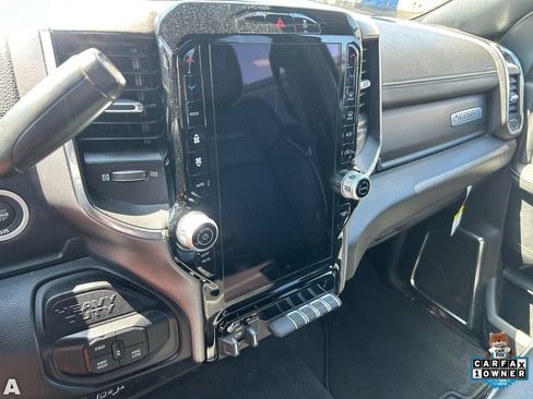 Used 2026 RAM 2500 Laramie AWD/4WD image 7