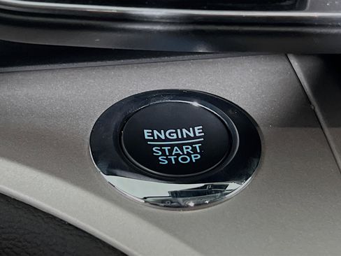 Used 2023 Ford Explorer XLT w/ Equipment Group 202A image 23