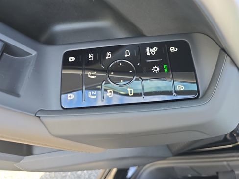 New 2025 Audi Q5 Premium Plus image 26