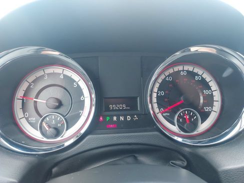 Used 2015 Dodge Grand Caravan SXT FWD image 12