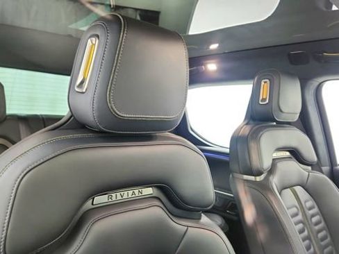 Used 2023 Rivian R1T Adventure image 22