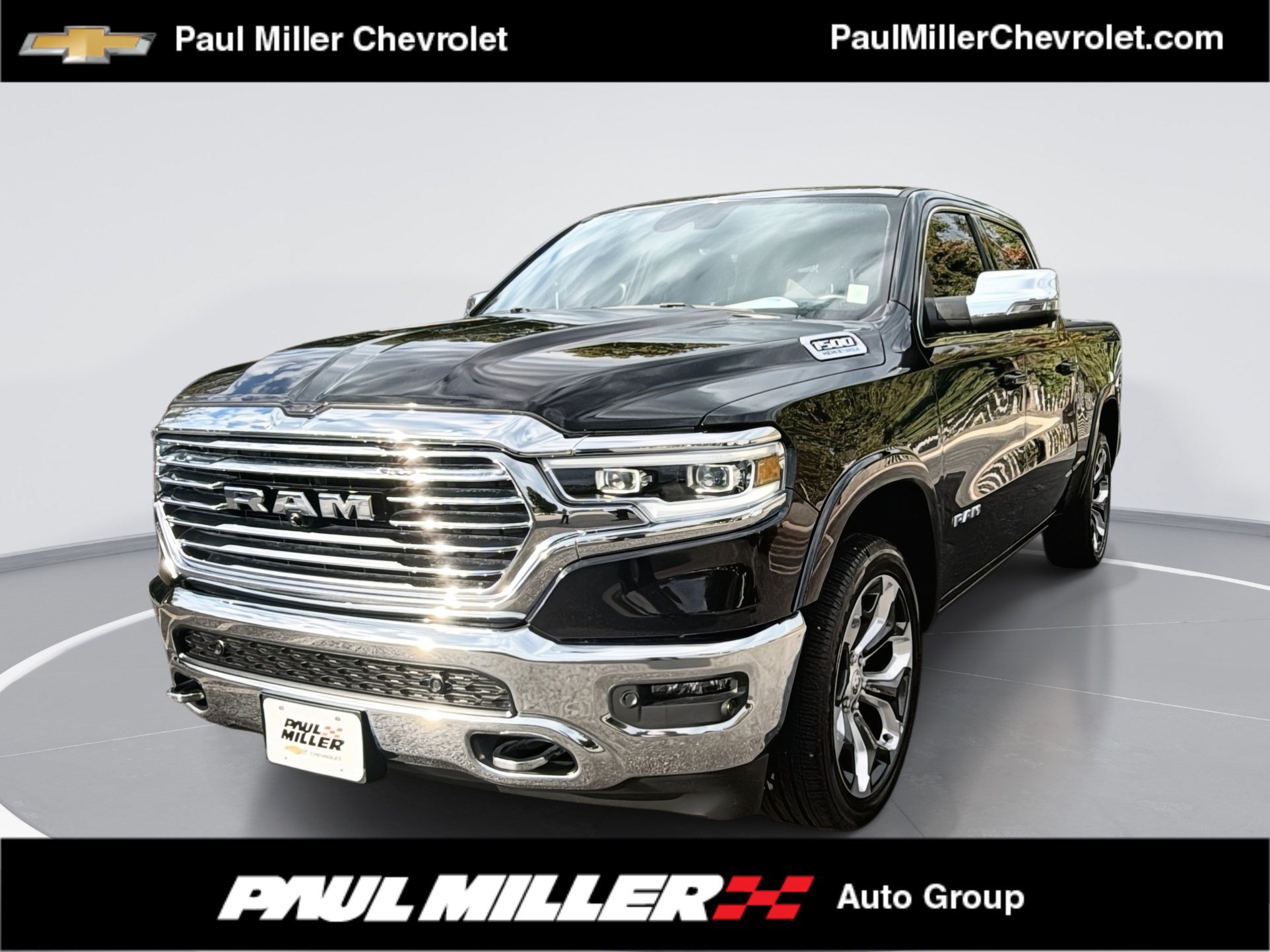 Used 2024 RAM 1500 Limited AWD/4WD image 1