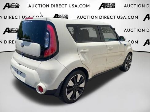 Used 2015 Kia Soul ! w/ Sun & Sound Package FWD image 24