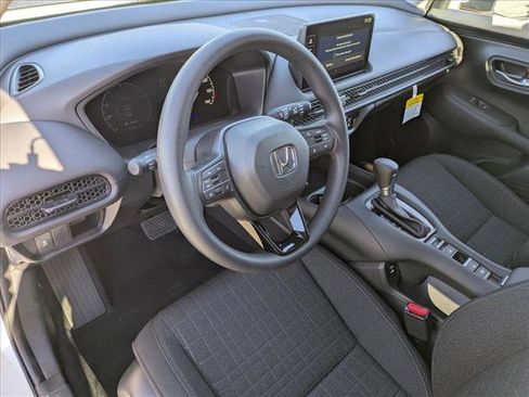 New 2026 Honda HR-V LX image 3