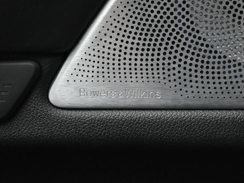 Used 2021 BMW 750i xDrive w/ Executive Package image 47