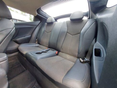 Used 2015 Hyundai Veloster w/ Option Group 03 image 11